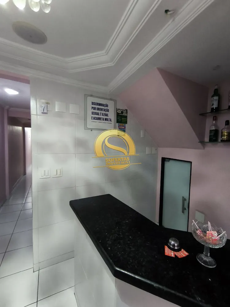 Hotel, 9 quartos, 200 m² - Foto 1