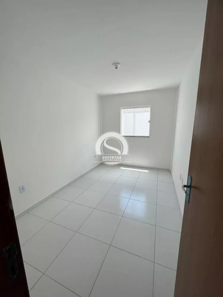 Casa à venda com 2 quartos, 54m² - Foto 3