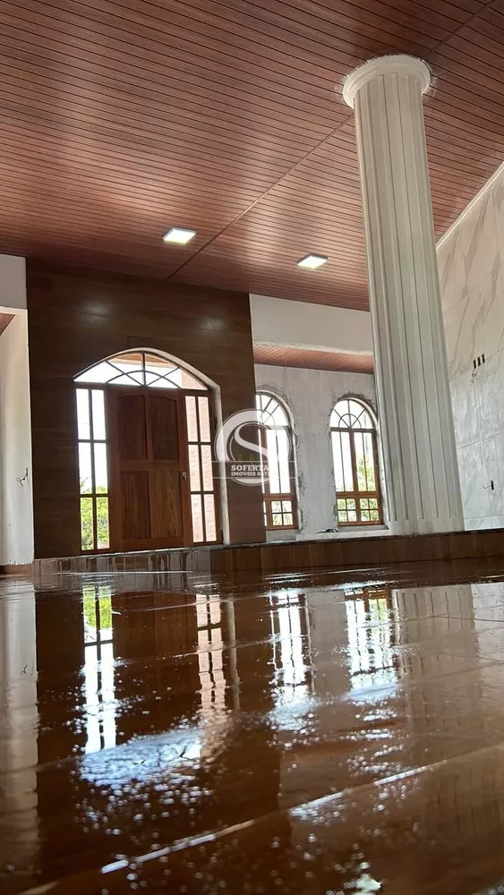 Casa de Condomínio à venda com 3 quartos, 200m² - Foto 4