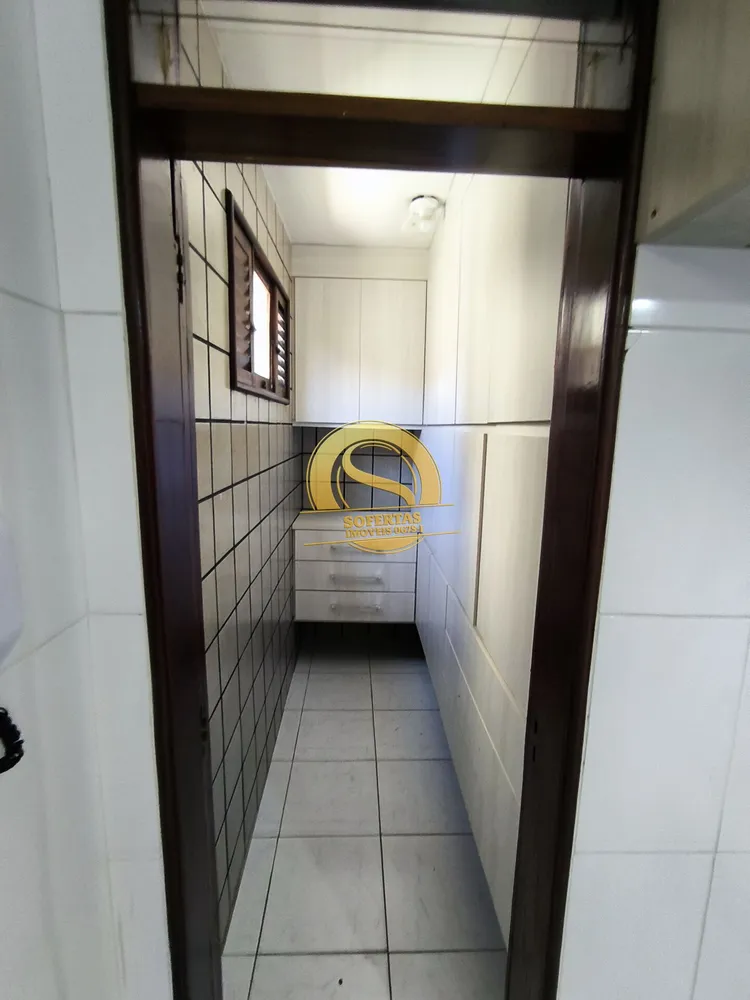 Casa, 4 quartos, 240 m² - Foto 3