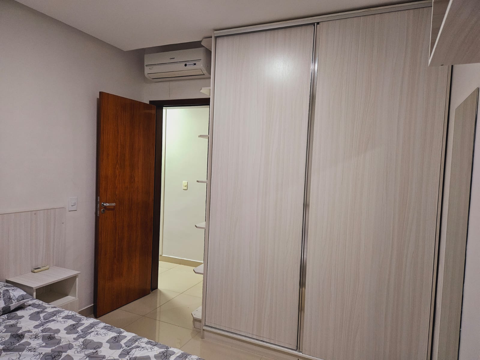 Apartamento para alugar com 3 quartos, 87m² - Foto 14