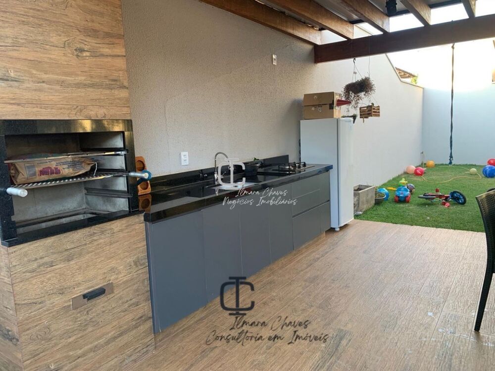 Casa, 3 quartos, 202 m² - Foto 9