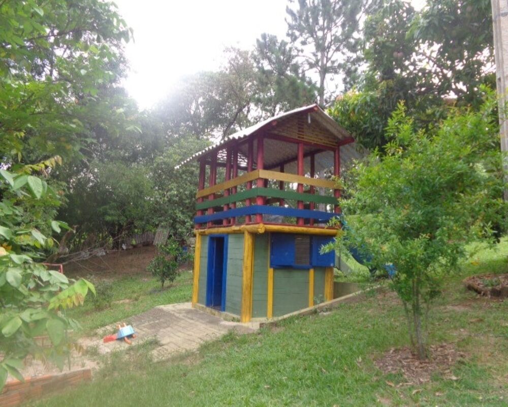 Chácara à venda com 2 quartos, 200m² - Foto 16