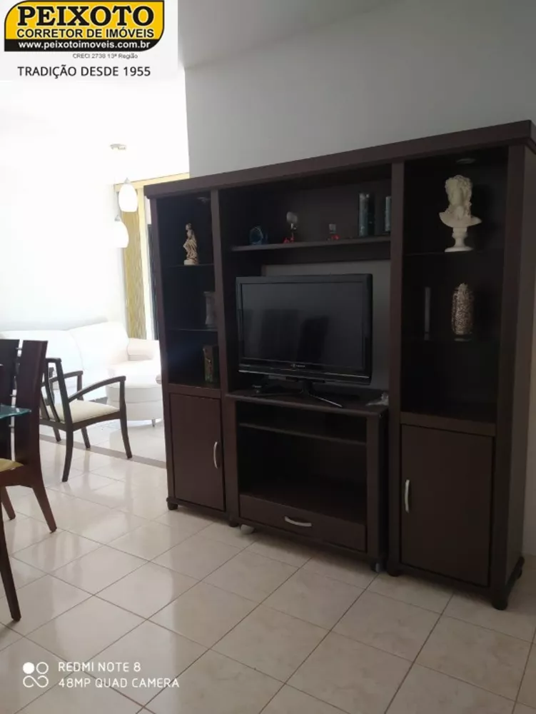 Apartamento à venda com 3 quartos, 140m² - Foto 3