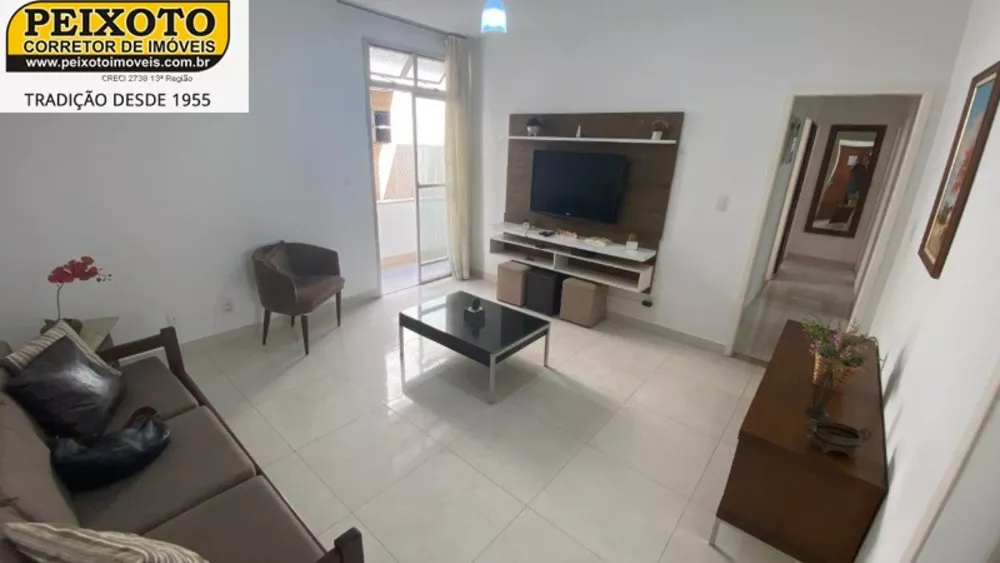 Apartamento à venda com 3 quartos, 130m² - Foto 2