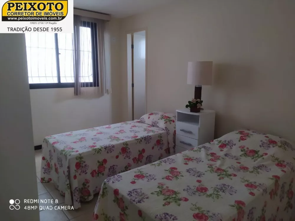 Apartamento à venda com 2 quartos, 75m² - Foto 2