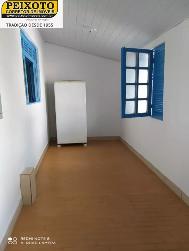 Casa à venda com 12 quartos, 360m² - Foto 10