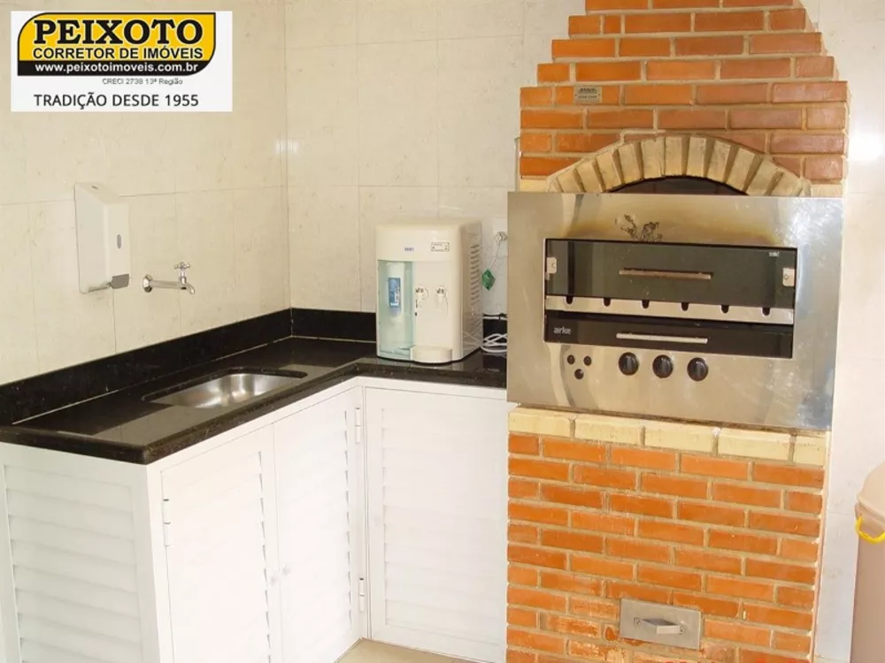 Apartamento à venda com 4 quartos, 200m² - Foto 3