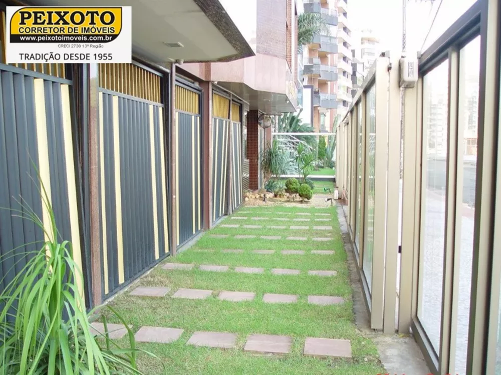 Apartamento à venda com 4 quartos, 200m² - Foto 7