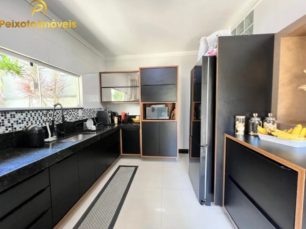 Casa, 3 quartos, 200 m² - Foto 12