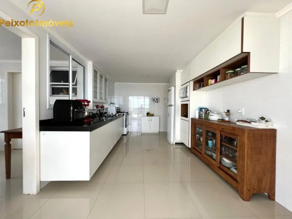 Cobertura, 4 quartos, 318 m² - Foto 7