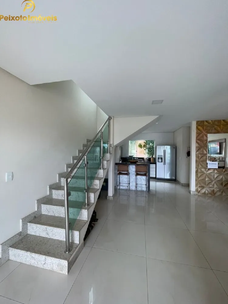 Casa, 3 quartos, 200 m² - Foto 2