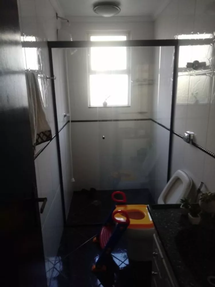 Apartamento à venda com 3 quartos, 80m² - Foto 3