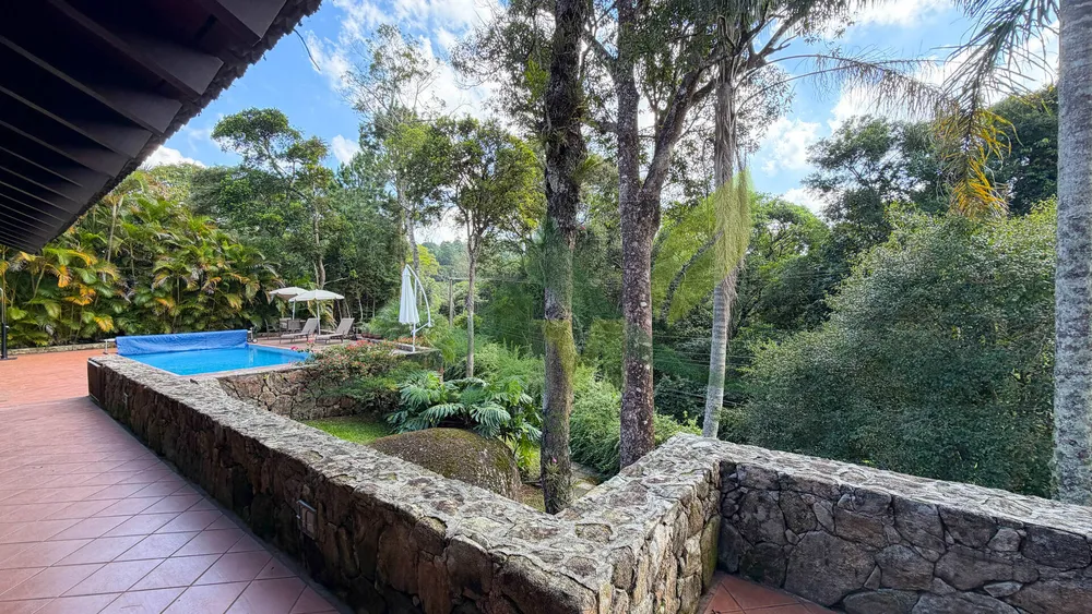 Chácara, 5 quartos, 1759 m² - Foto 1