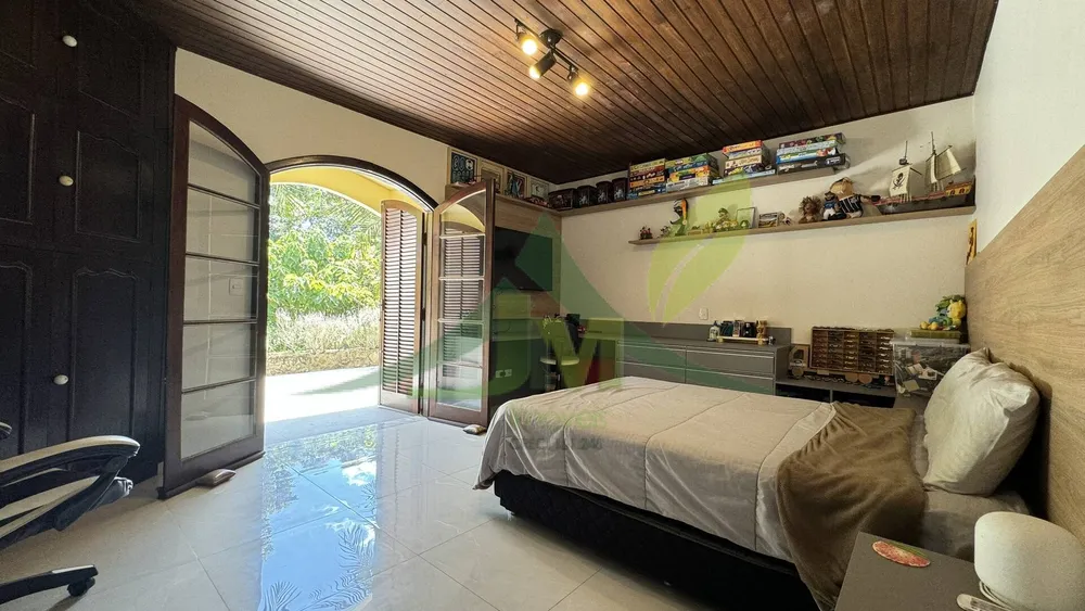 Chácara, 4 quartos, 1550 m² - Foto 2