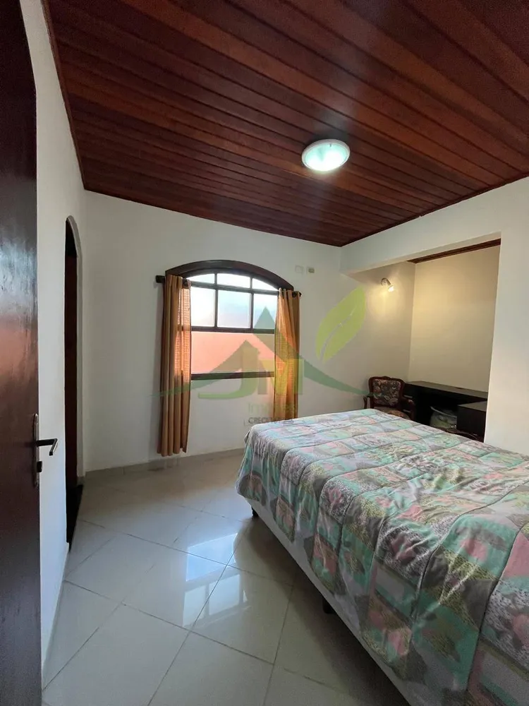 Chácara, 3 quartos, 1236 m² - Foto 4