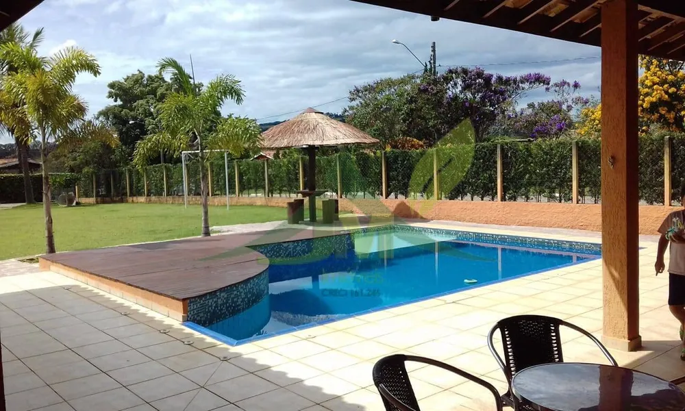 Chácara, 4 quartos, 1173 m² - Foto 1