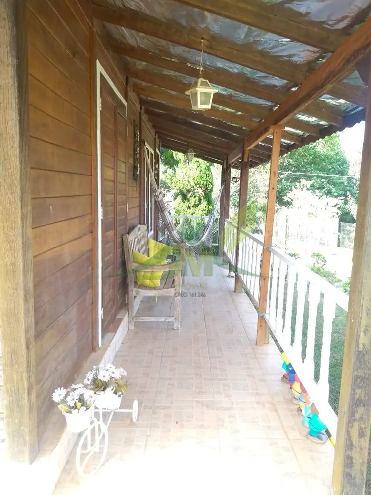 Chácara, 3 quartos, 1000 m² - Foto 1