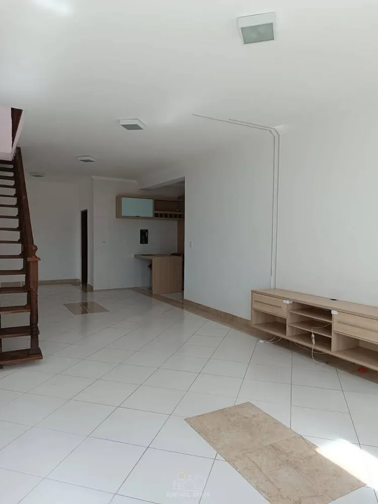 Casa de Condomínio - Foto 1
