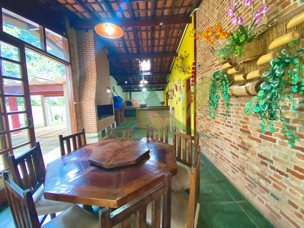 Chácara, 8 quartos, 3582 m² - Foto 2