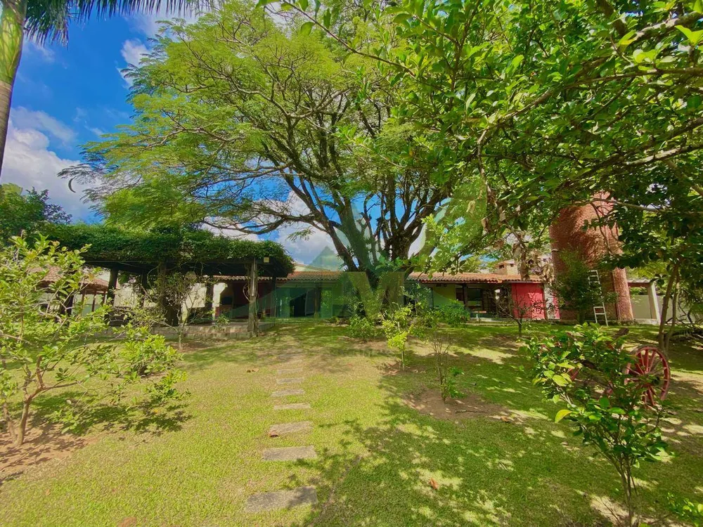 Chácara, 8 quartos, 3582 m² - Foto 9