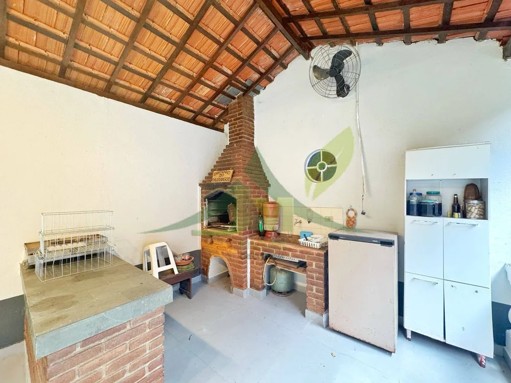 Chácara, 3 quartos, 5000 m² - Foto 1