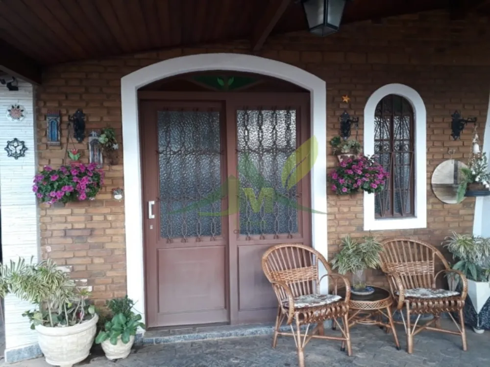 Casa, 3 quartos, 300 m² - Foto 1
