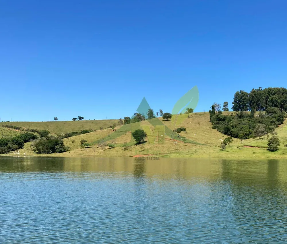 Terreno, 14 hectares - Foto 1