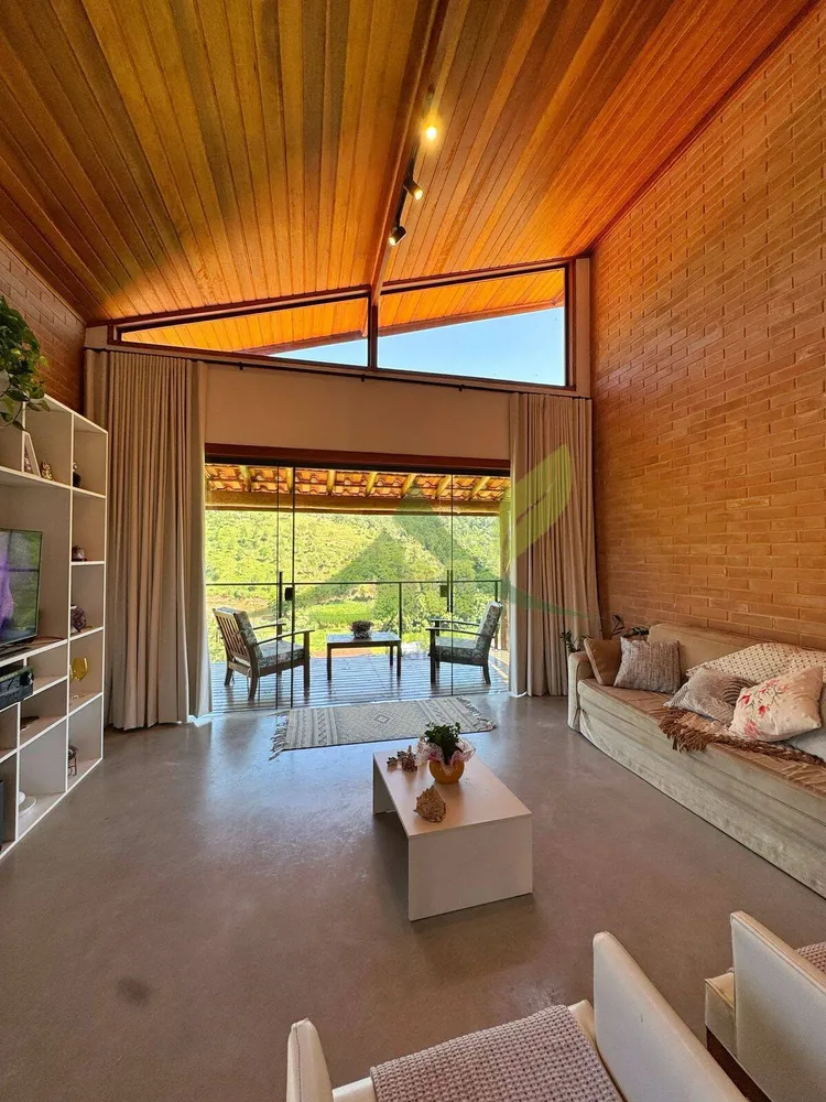 Chácara, 3 quartos, 1619 m² - Foto 11
