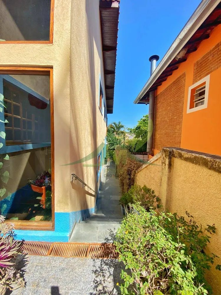 Casa, 3 quartos, 340 m² - Foto 1