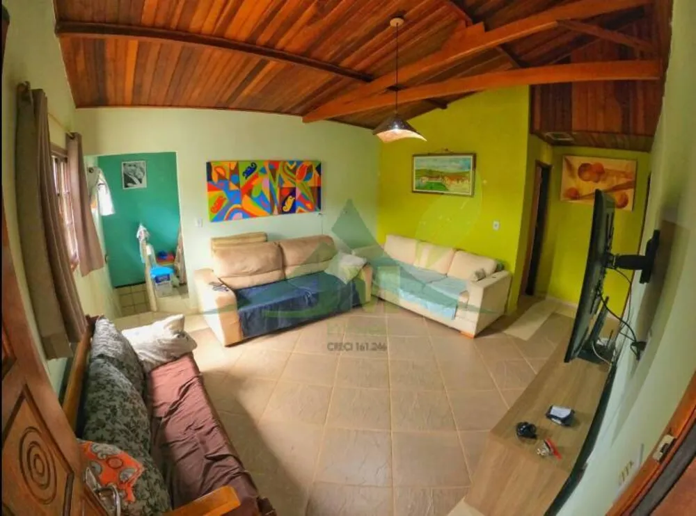 Chácara, 3 quartos, 1155 m² - Foto 2