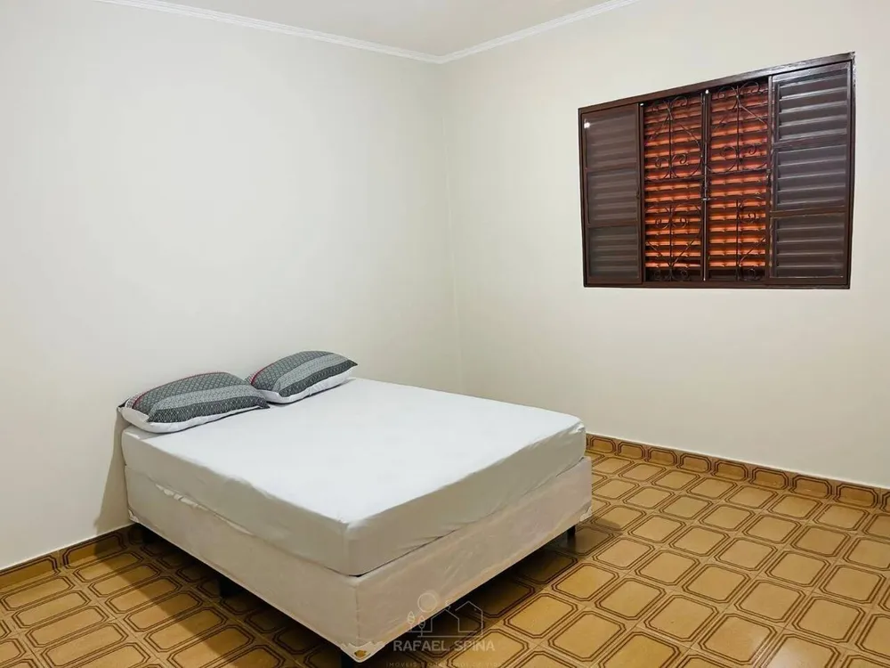 Chácara, 2 quartos, 1468 m² - Foto 3