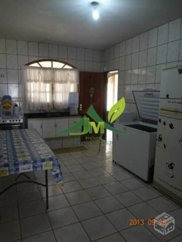 Chácara, 4 quartos, 1350 m² - Foto 2