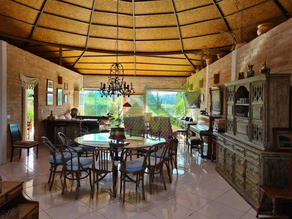 Sítio, 4 quartos, 1060 m² - Foto 12