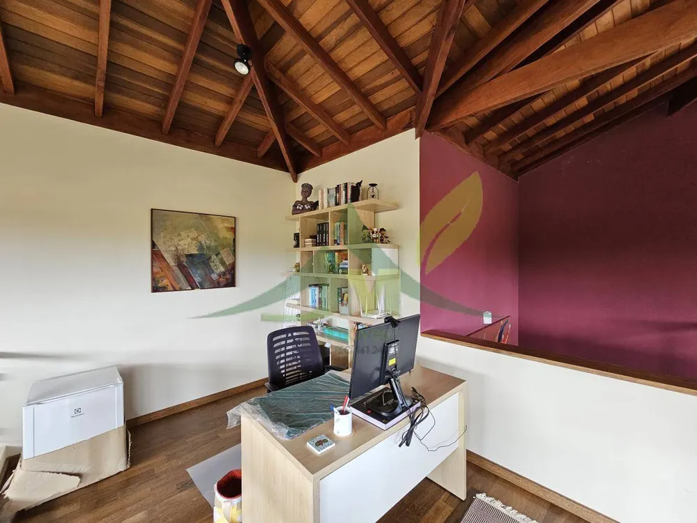 Chácara, 3 quartos, 1305 m² - Foto 9