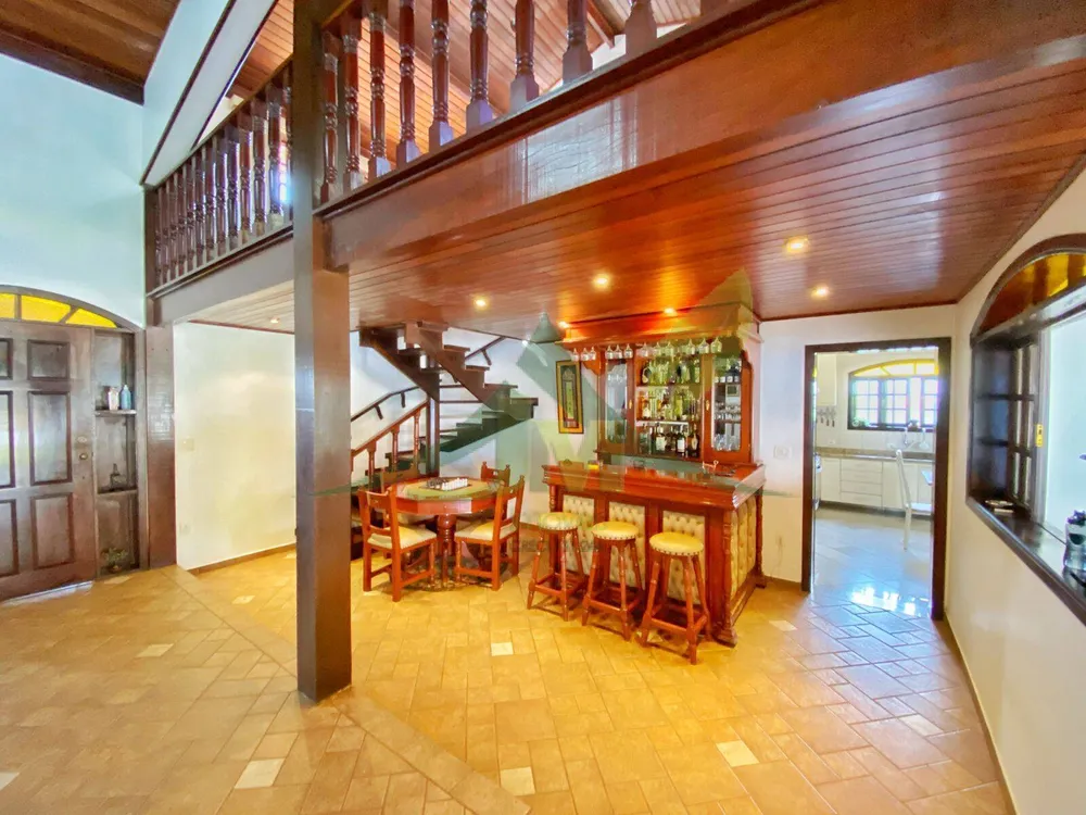 Sítio, 4 quartos, 2754 m² - Foto 1
