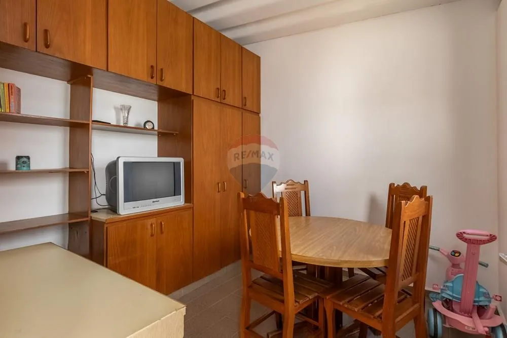 Casa, 3 quartos, 228 m² - Foto 5