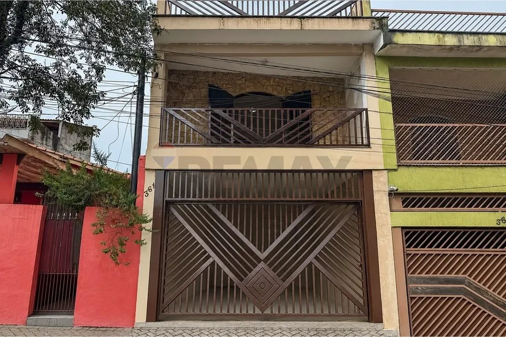 Sobrado, 3 quartos, 256 m² - Foto 1
