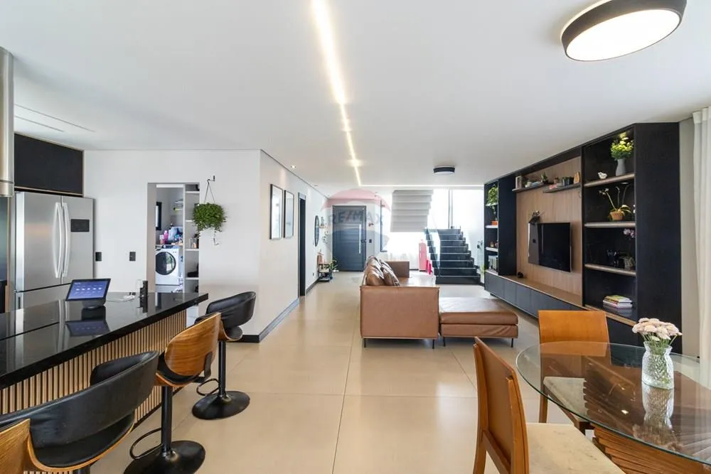 Casa, 4 quartos, 537 m² - Foto 1