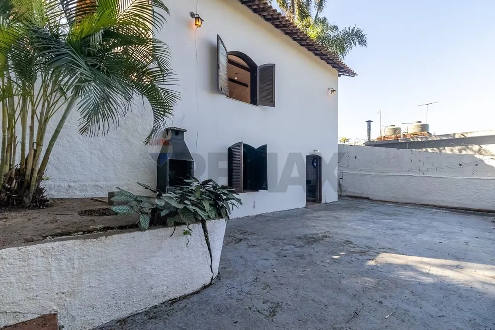 Chácara, 3 quartos, 1120 m² - Foto 4