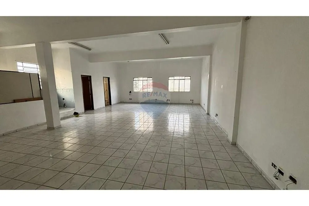 Prédio Inteiro, 438 m² - Foto 1