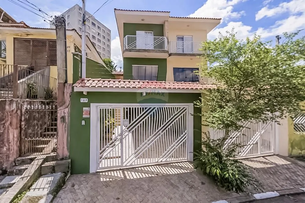 Sobrado, 5 quartos, 227 m² - Foto 1