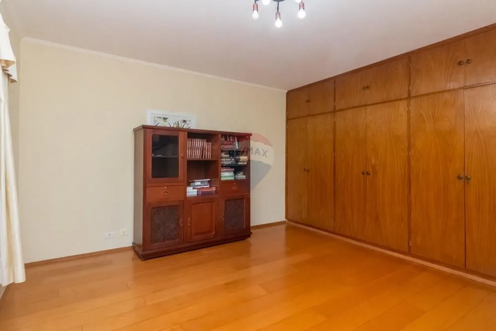 Sobrado, 4 quartos, 200 m² - Foto 1