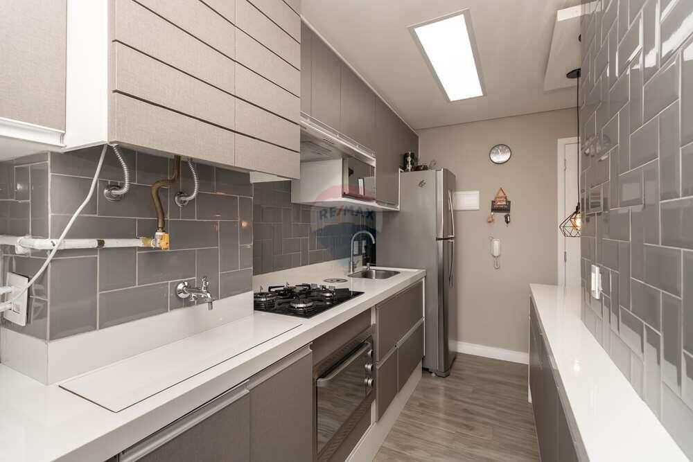 Apartamento à venda com 2 quartos, 44m² - Foto 4