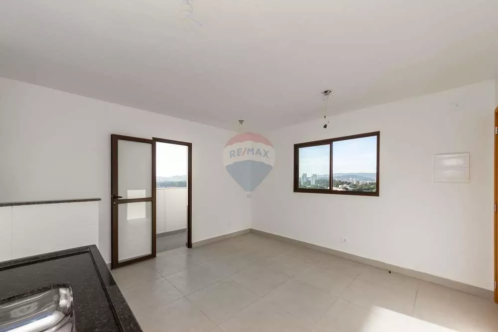 Apartamento à venda com 1 quarto, 40m² - Foto 3