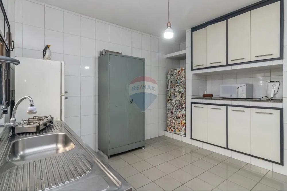 Casa, 2 quartos, 250 m² - Foto 1
