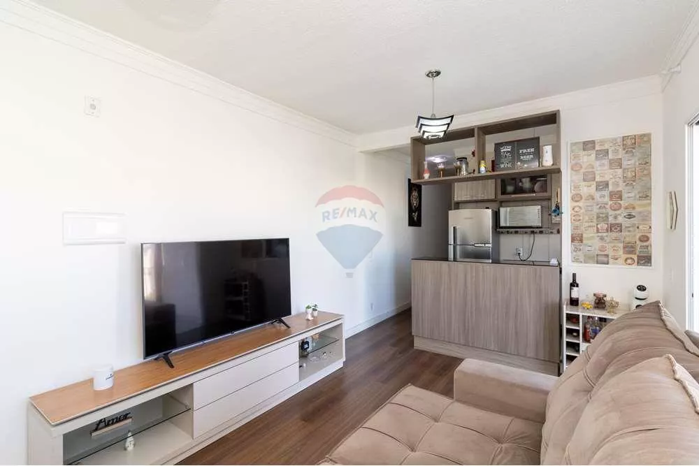 Apartamento à venda com 3 quartos, 78m² - Foto 2