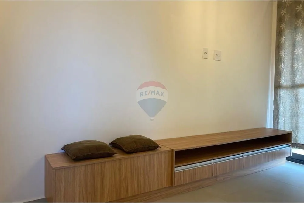 Apartamento, 1 quarto, 29 m² - Foto 2
