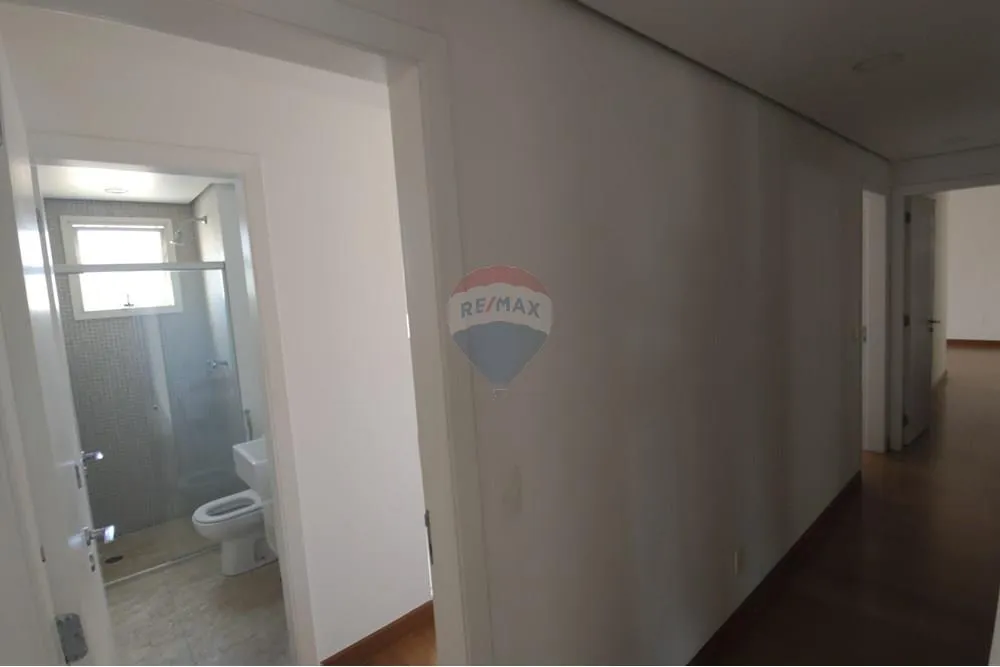 Apartamento, 3 quartos, 215 m² - Foto 1