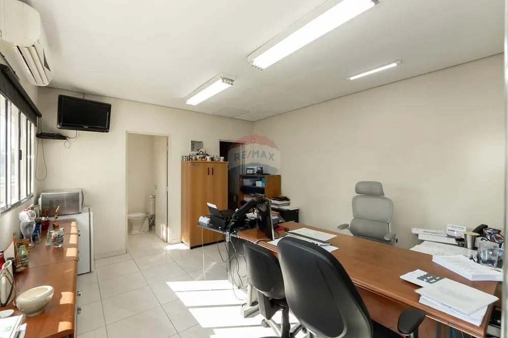 Depósito-Galpão, 257 m² - Foto 2